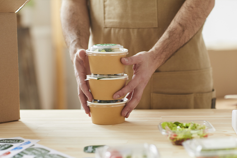 Tek kullanımlık sofra takımlarının avantajları nelerdir?